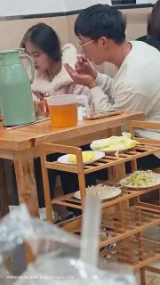 这舔狗的下场绝不会好，对她越痴情，结局越凄惨，无一例外。