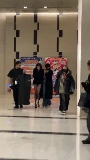 随机掉落一个23年视频关晓彤的腿也太长了吧！
