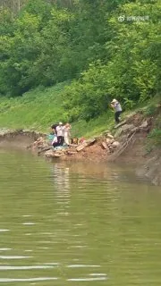 钓鱼佬这下直接道心破碎💔