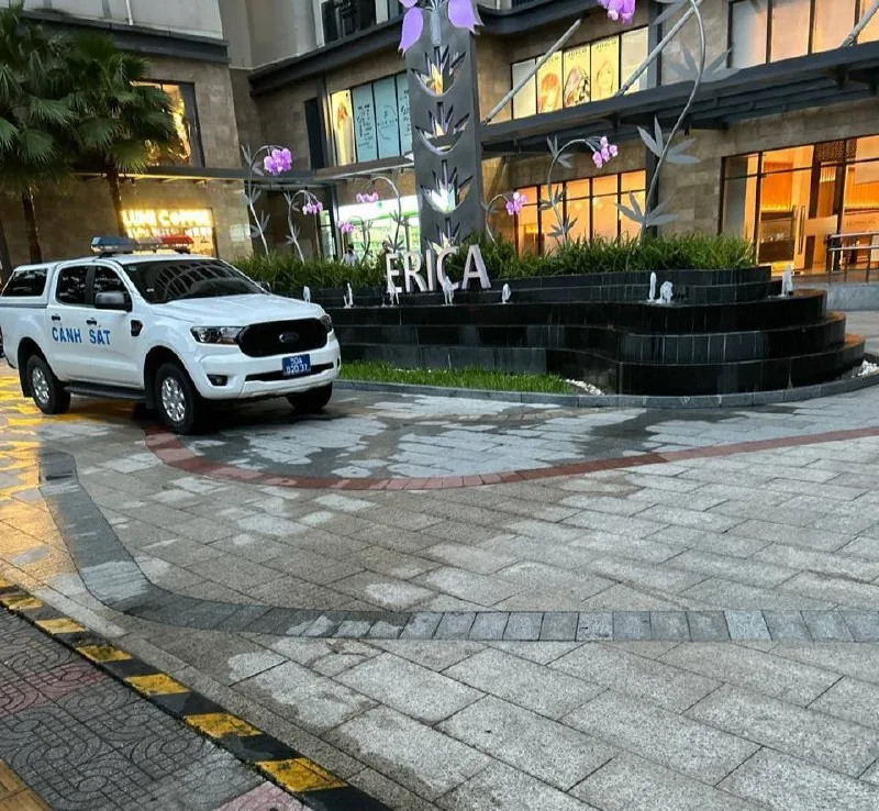 #胡志明9郡ERICA公寓警察检查